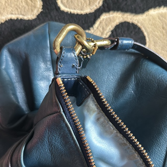 Coach Ashlyn Hobo - Picture 10 of 10